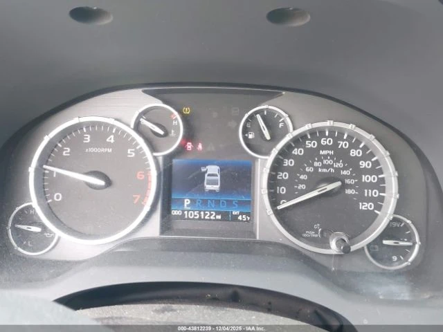 Toyota Tundra SR5 - изображение 7