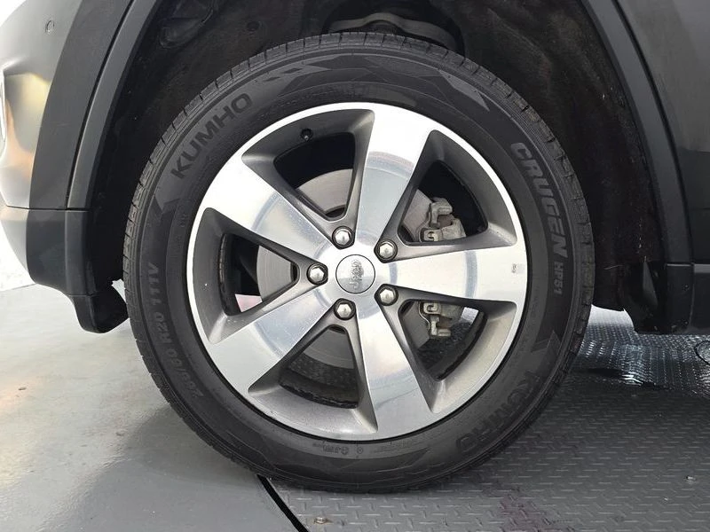 Jeep Cherokee 3.6 Limited| 286к.с.| ВКЛ.ТЕХНОТЕСТ, снимка 5 - Автомобили и джипове - 55700281