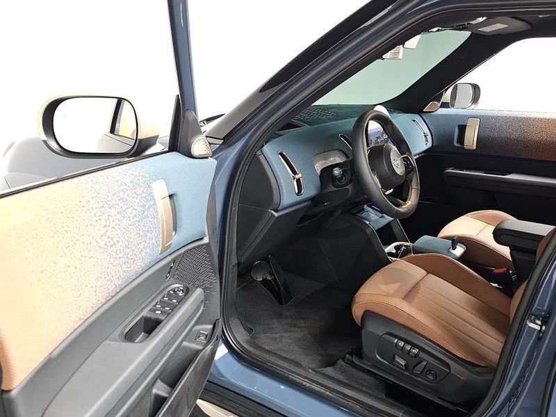 Mini Countryman 2.0 Automatic, снимка 9 - Автомобили и джипове - 56001793