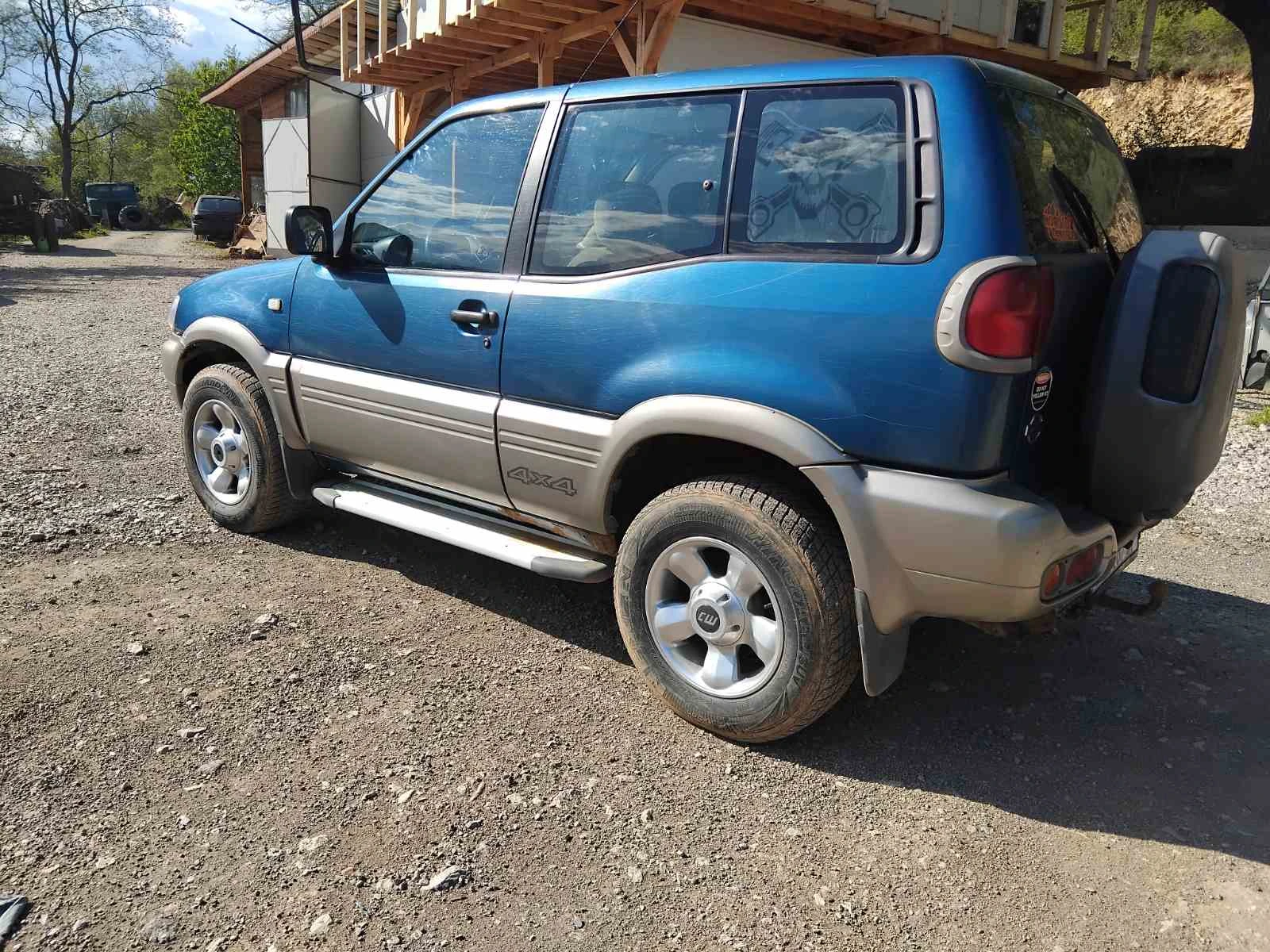 Nissan Terrano 2, 7 125 - изображение 4