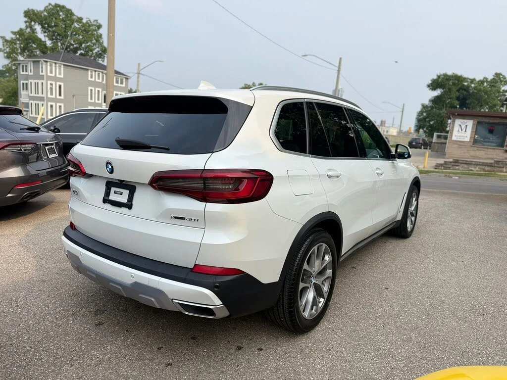 BMW X5 * АВТО КРЕДИТ* ЦЕНА ДО БГ * CARFAX *  - изображение 3