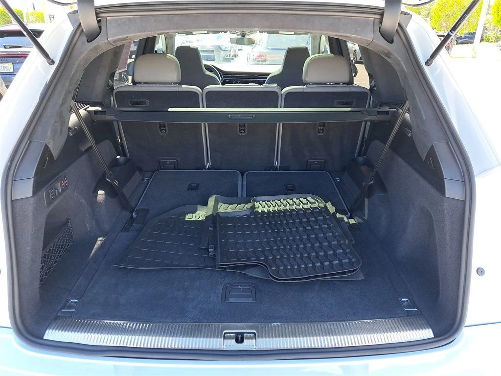 Audi SQ7 4.0 TFSI quattro  CARFAX | Mobile.bg � ����������� 15