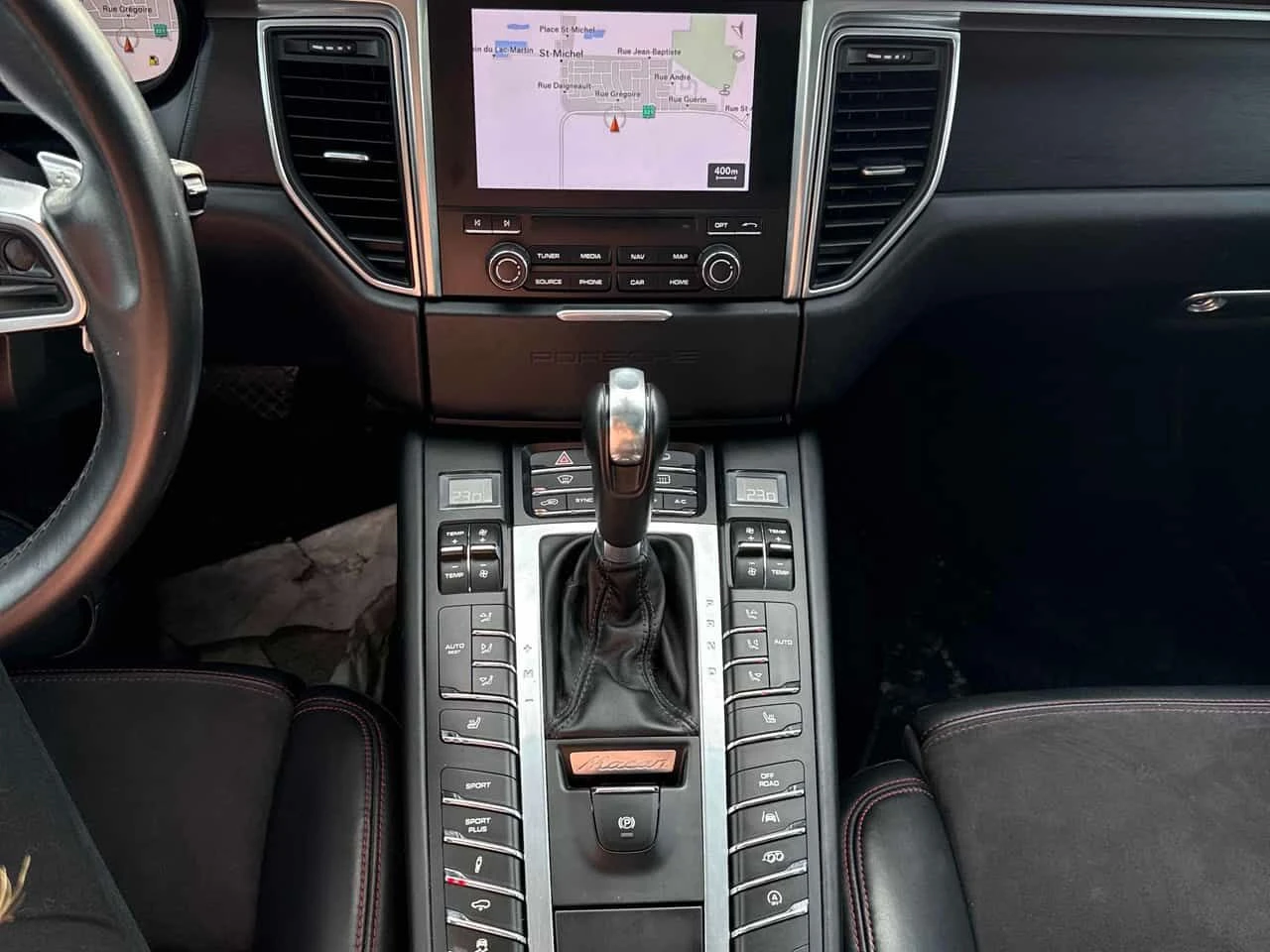 Porsche Macan * GTS * БЕЗ ЗАБЕЛЕЖКИ* KEYLESS* ПАНОРАМА*  - изображение 9