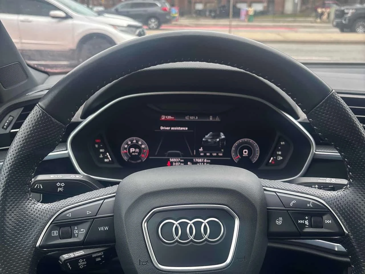 Audi Q3 * Progressiv * CARFAX * Дистроник * Подгрев * , снимка 8 - Автомобили и джипове - 54209719