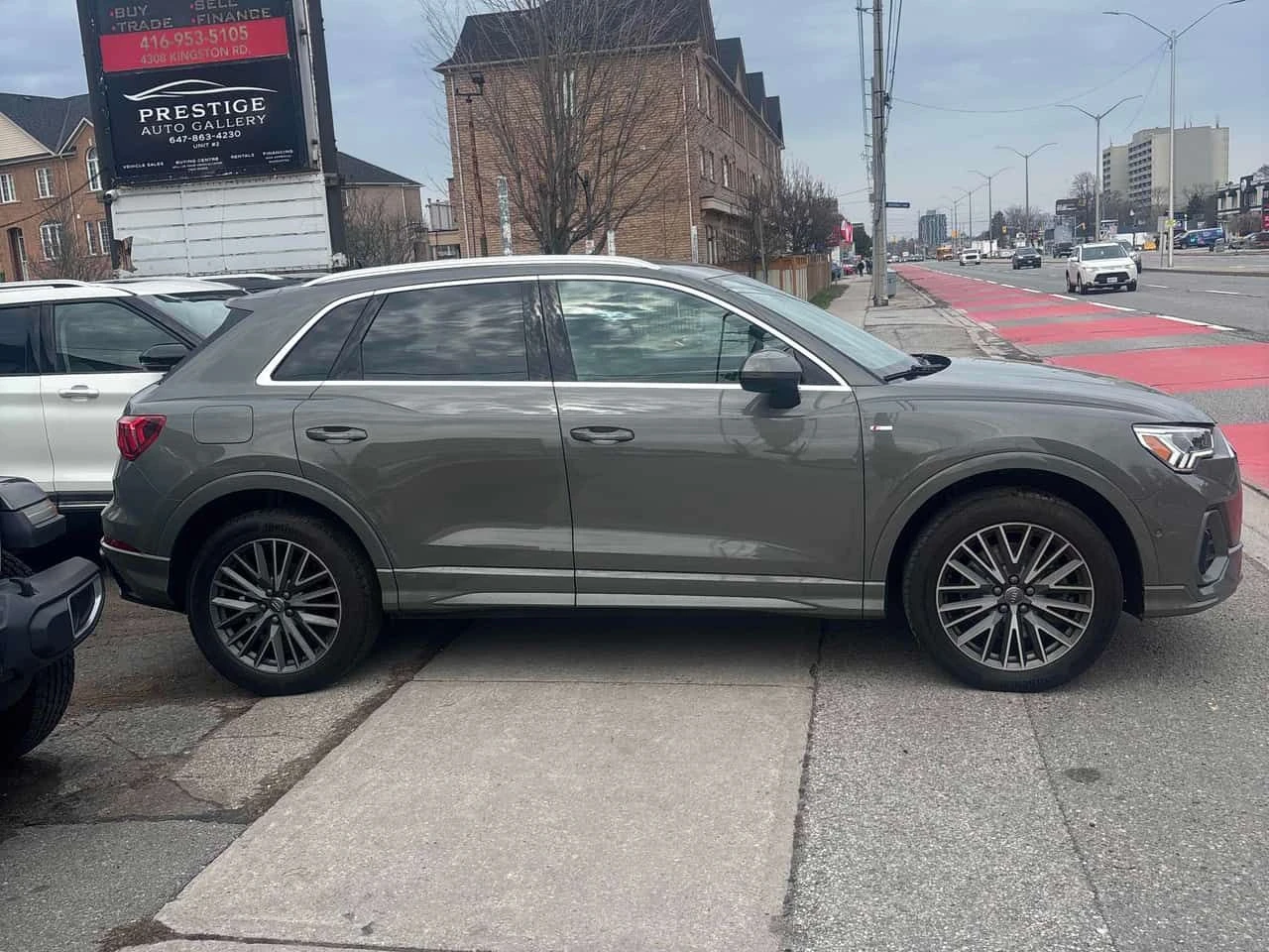 Audi Q3 * Progressiv * CARFAX * Дистроник * Подгрев * , снимка 3 - Автомобили и джипове - 54209719