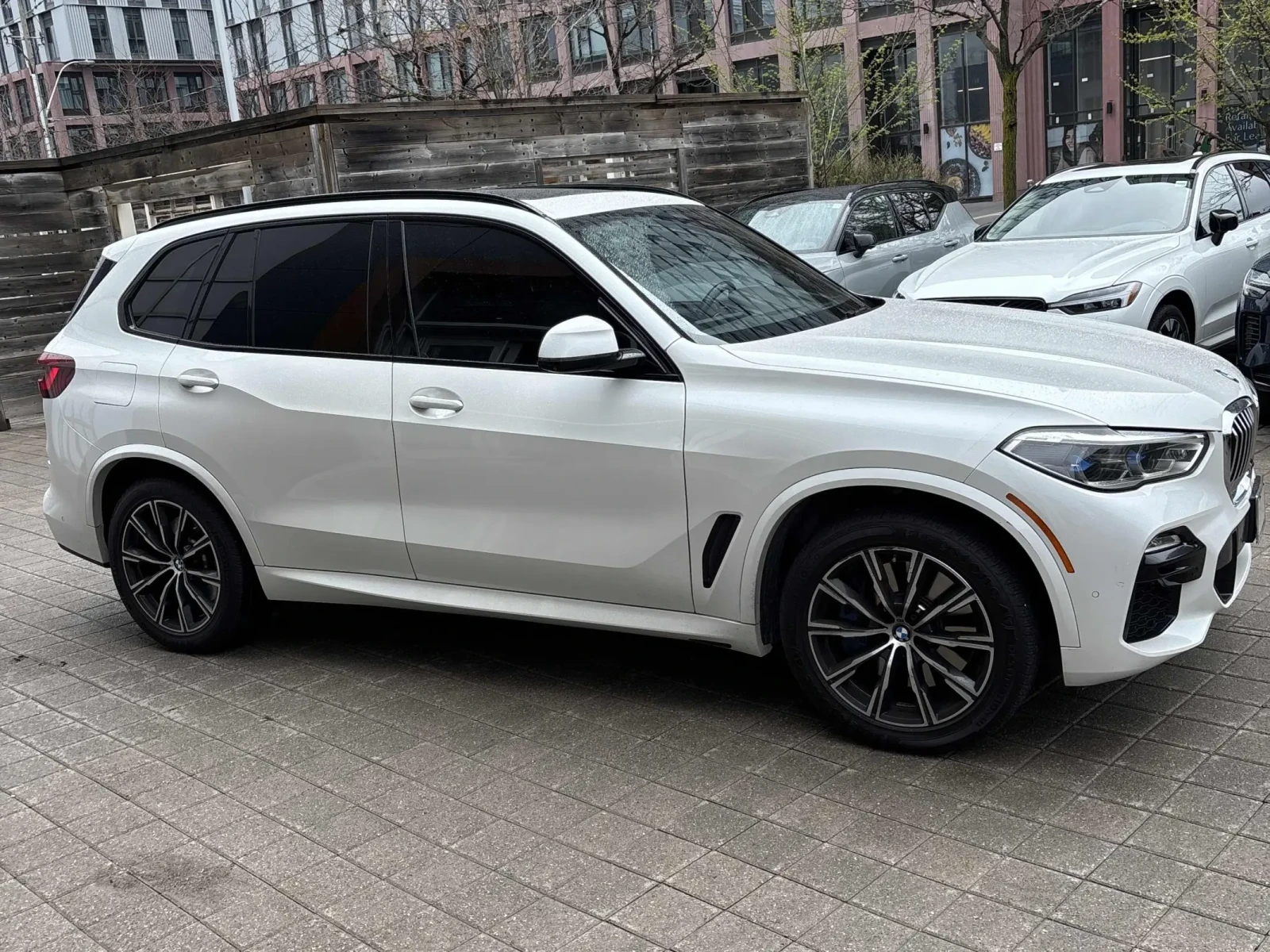 BMW X5 xDrive40i* B58* LASER* ВЪЗДУШНО ОКАЧВАНЕ, снимка 4 - Автомобили и джипове - 54489326