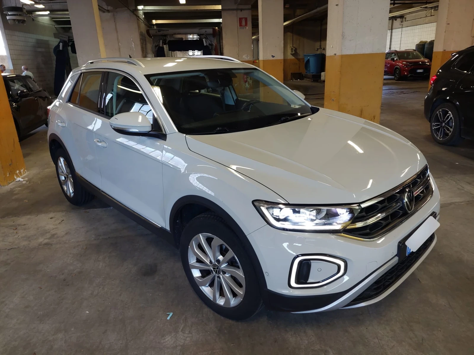 VW T-Roc 1.5 TSI ACT Style, снимка 3 - Автомобили и джипове - 55251133