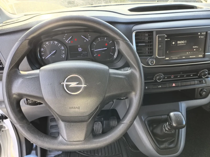 Opel Vivaro LONG 27.01.2022г. 188х.км!!! ИТАЛИЯ!!! , снимка 12 - Бусове и автобуси - 52876691