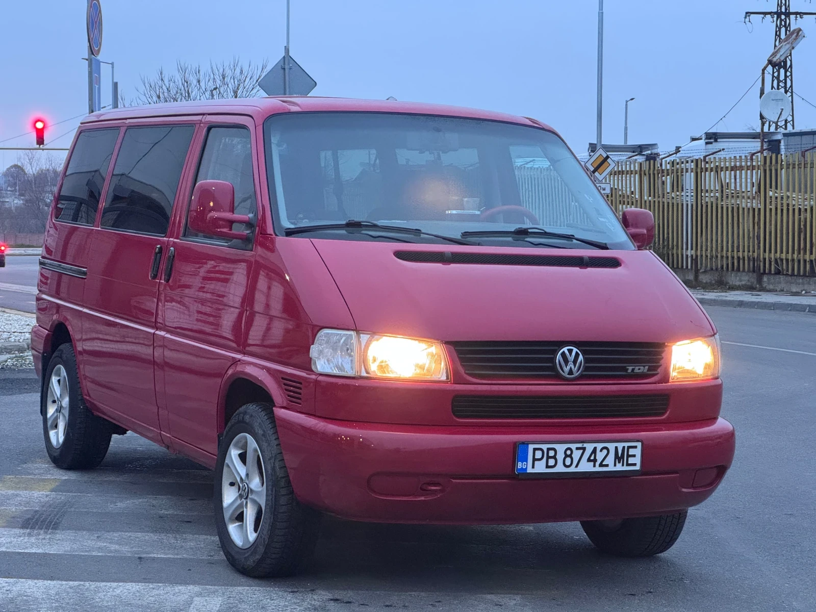 VW Multivan 2.5 TDI, снимка 1