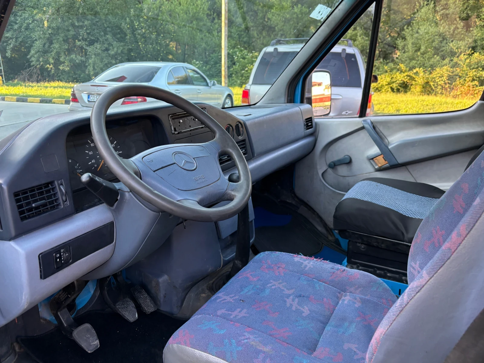 Mercedes-Benz 208, снимка 5 - Бусове и автобуси - 55450232
