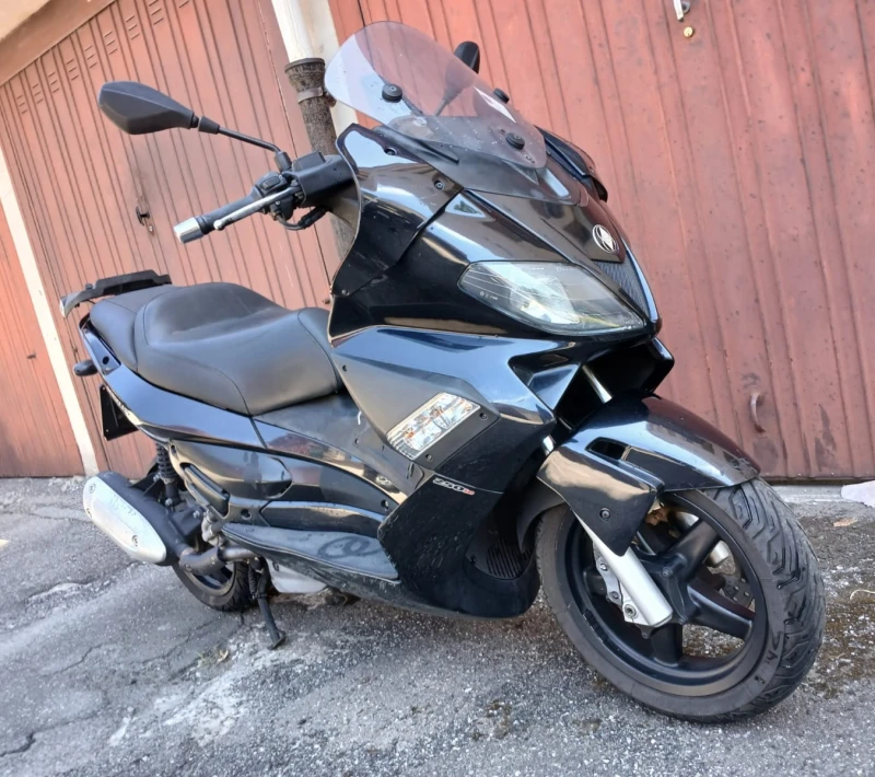 Gilera Nexus 250ie, снимка 2 - Мотоциклети и мототехника - 50964355