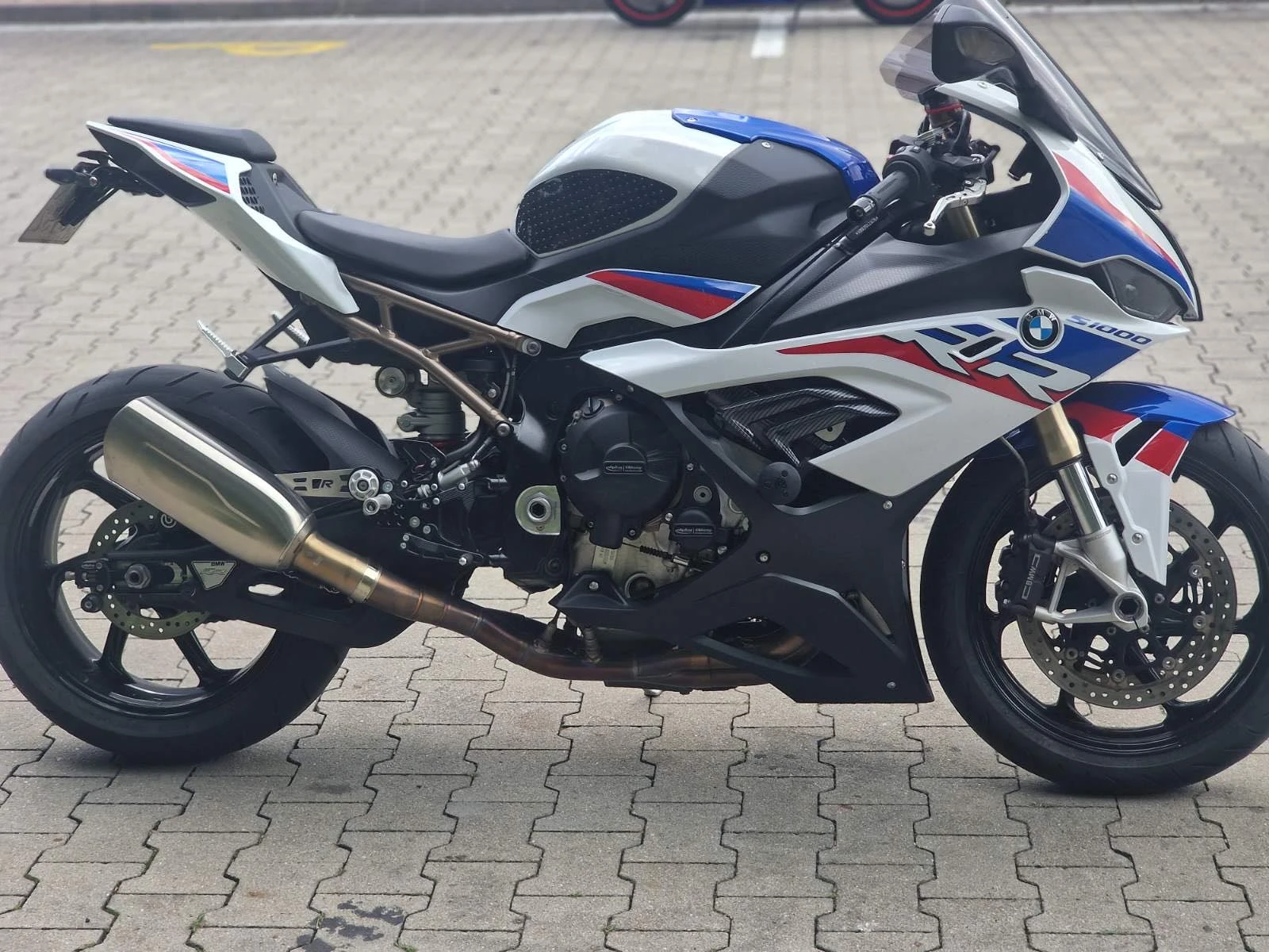 BMW S  - изображение 2