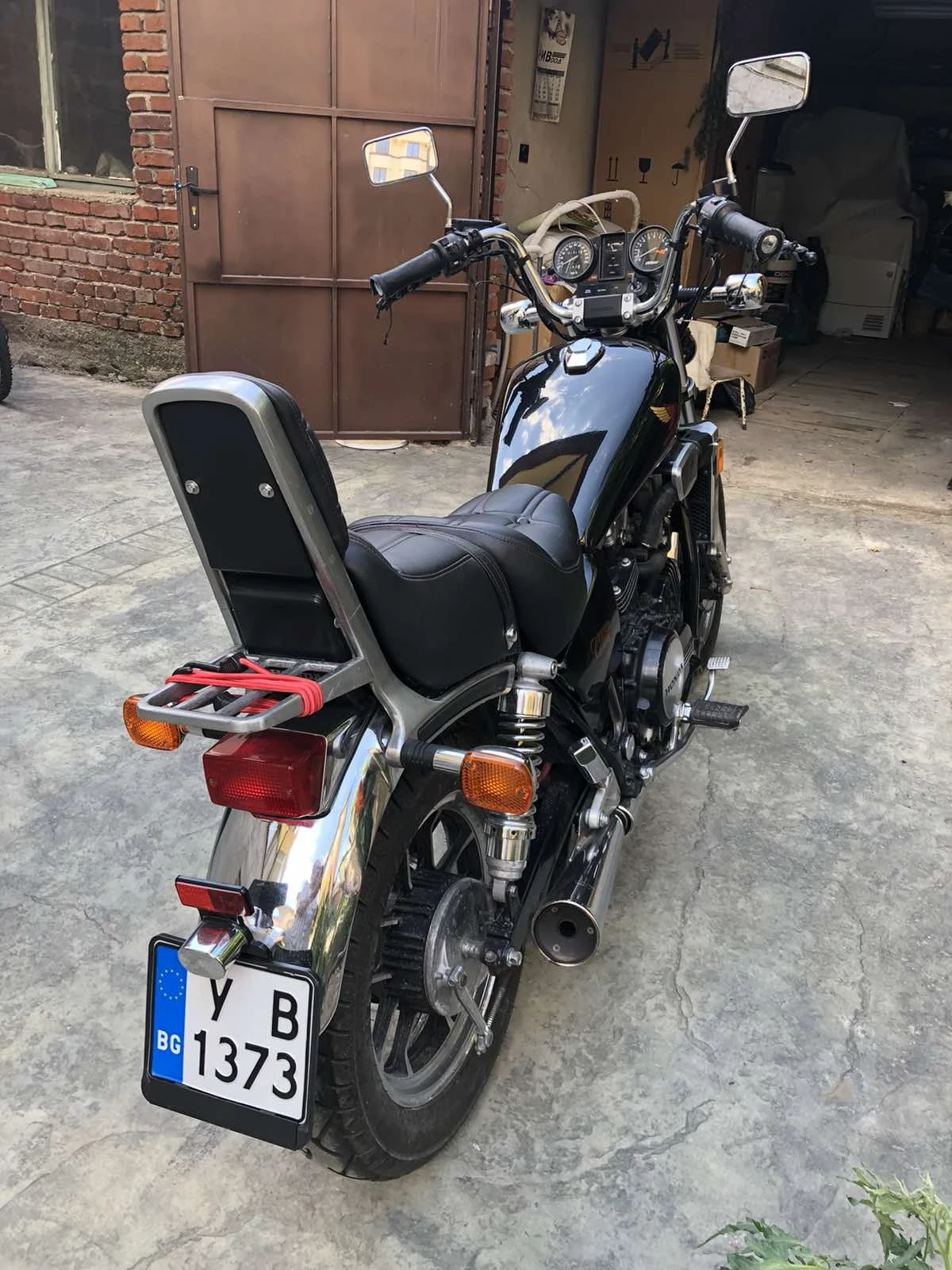 Honda Magna VF 750, снимка 4 - Мотоциклети и мототехника - 55506305
