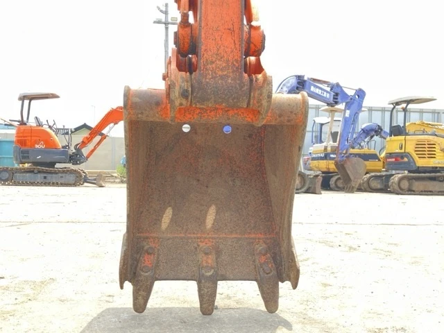 Багер Kubota KH-65 * ОЧАКВАН 15.10.2026!!!, снимка 6 - Индустриална техника - 55046087