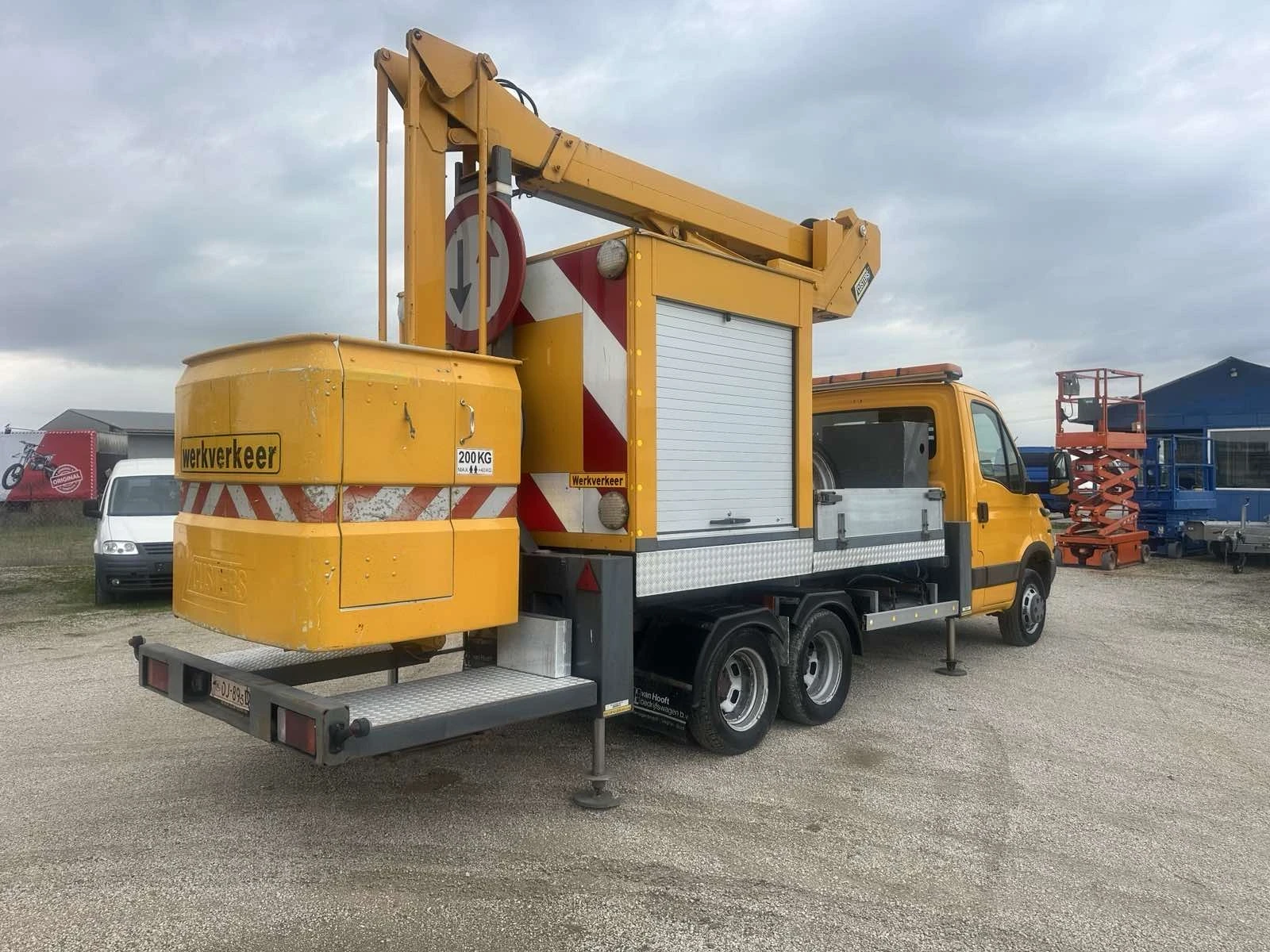 Автовишка Iveco 40С - изображение 3