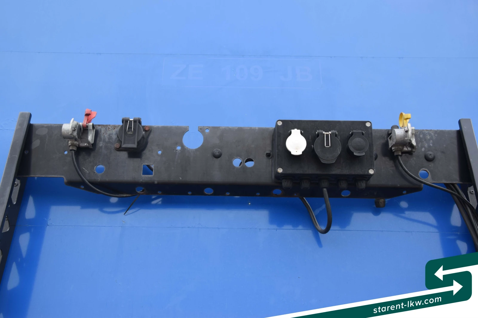 Полуремарке Koegel TR26204, снимка 15 - Ремаркета - 55290677