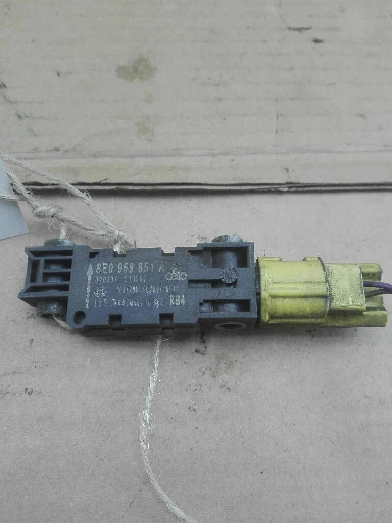 краш сензор за ауди а3