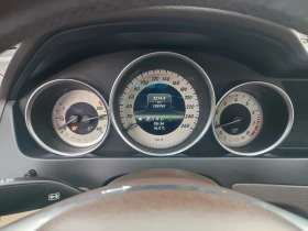 Mercedes-Benz C 180 АВТОМАТИК/НАВИГАЦИЯ/НОВА ВЕРИГА/ ТОП СЪСТОЯНИЕ  - 19699 лв. / 10071.94 € - 65317767 11