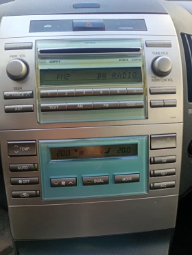 Toyota Corolla verso 1.8 VVT-i Automatic Facelift 6+ 1 2008г.  - 3100 € / 6063.07 лв. - 93420031 7