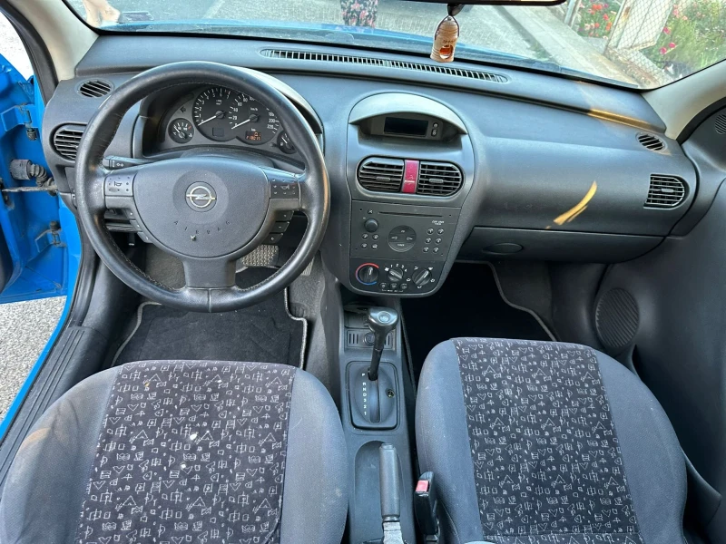 Opel Corsa 1.4i Elegance Автоматик, снимка 5 - Автомобили и джипове - 46889207