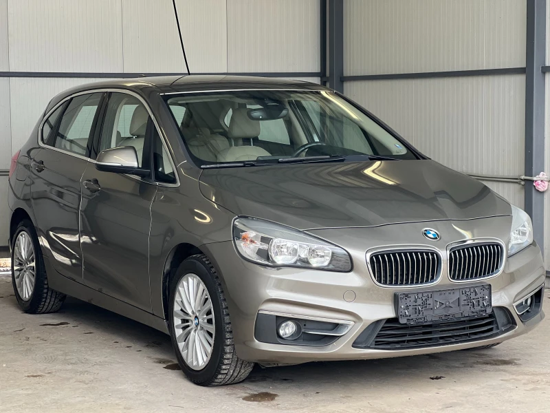 BMW 2 Active Tourer 218i 61000km!!!, снимка 1 - Автомобили и джипове - 48663311