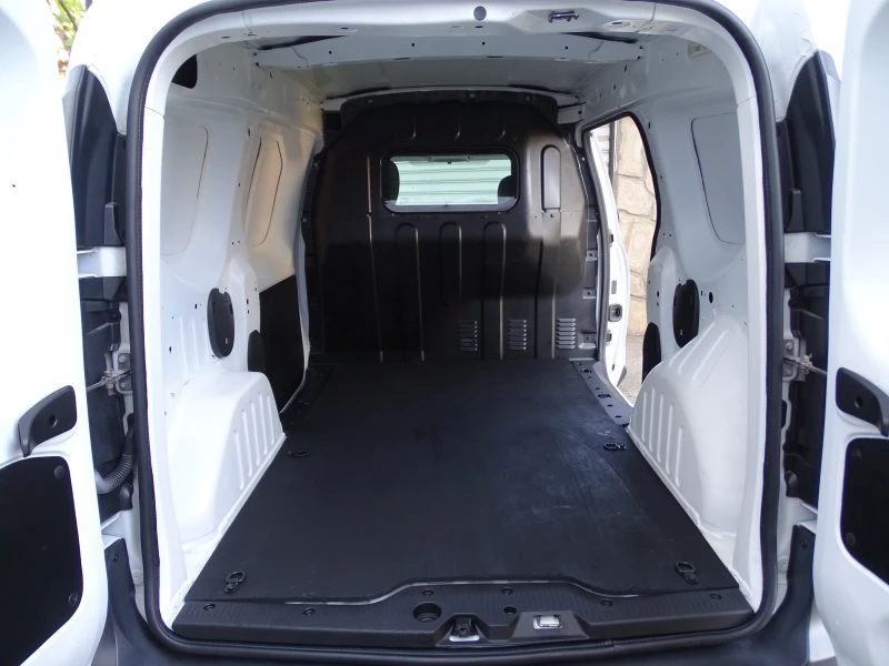 Dacia Dokker 1.6 BENZIN/LPG KLIMA EURO 6, снимка 13 - Автомобили и джипове - 51466809