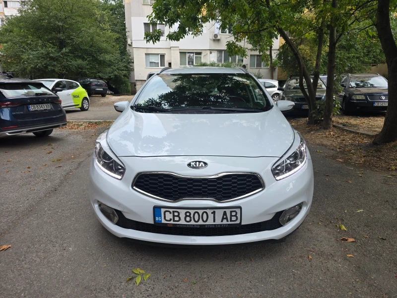 Kia Ceed 1.6i/Лизинг, снимка 2 - Автомобили и джипове - 51909309