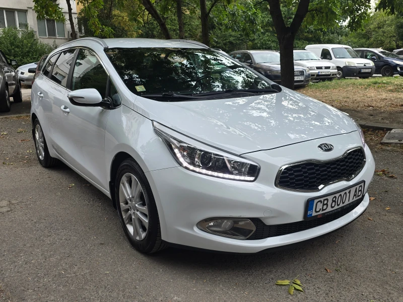 Kia Ceed 1.6i/Лизинг, снимка 4 - Автомобили и джипове - 51909309