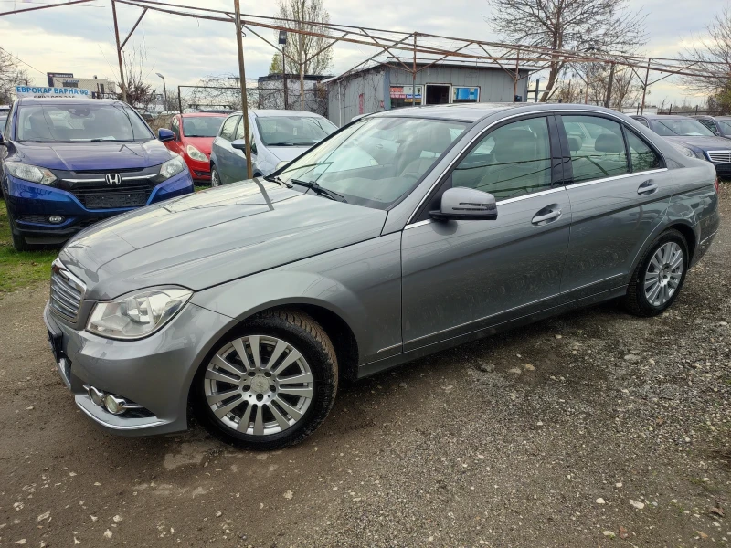 Mercedes-Benz C 180 АВТОМАТИК/НАВИГАЦИЯ/НОВА ВЕРИГА/ ТОП СЪСТОЯНИЕ , снимка 4 - Автомобили и джипове - 52577716