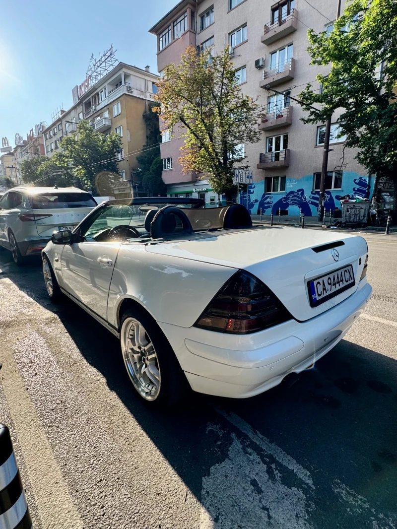 Mercedes-Benz SLK, снимка 9 - Автомобили и джипове - 52945247