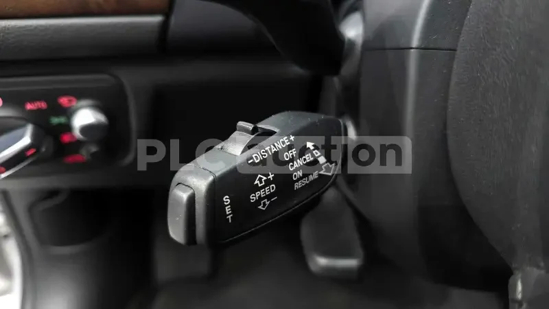 Audi A6 3.0Т* ОБДУХВАНЕ* HEAD-UP* ВКЛЮЧЕН ТЕХНОТЕСТ, снимка 8 - Автомобили и джипове - 54194094