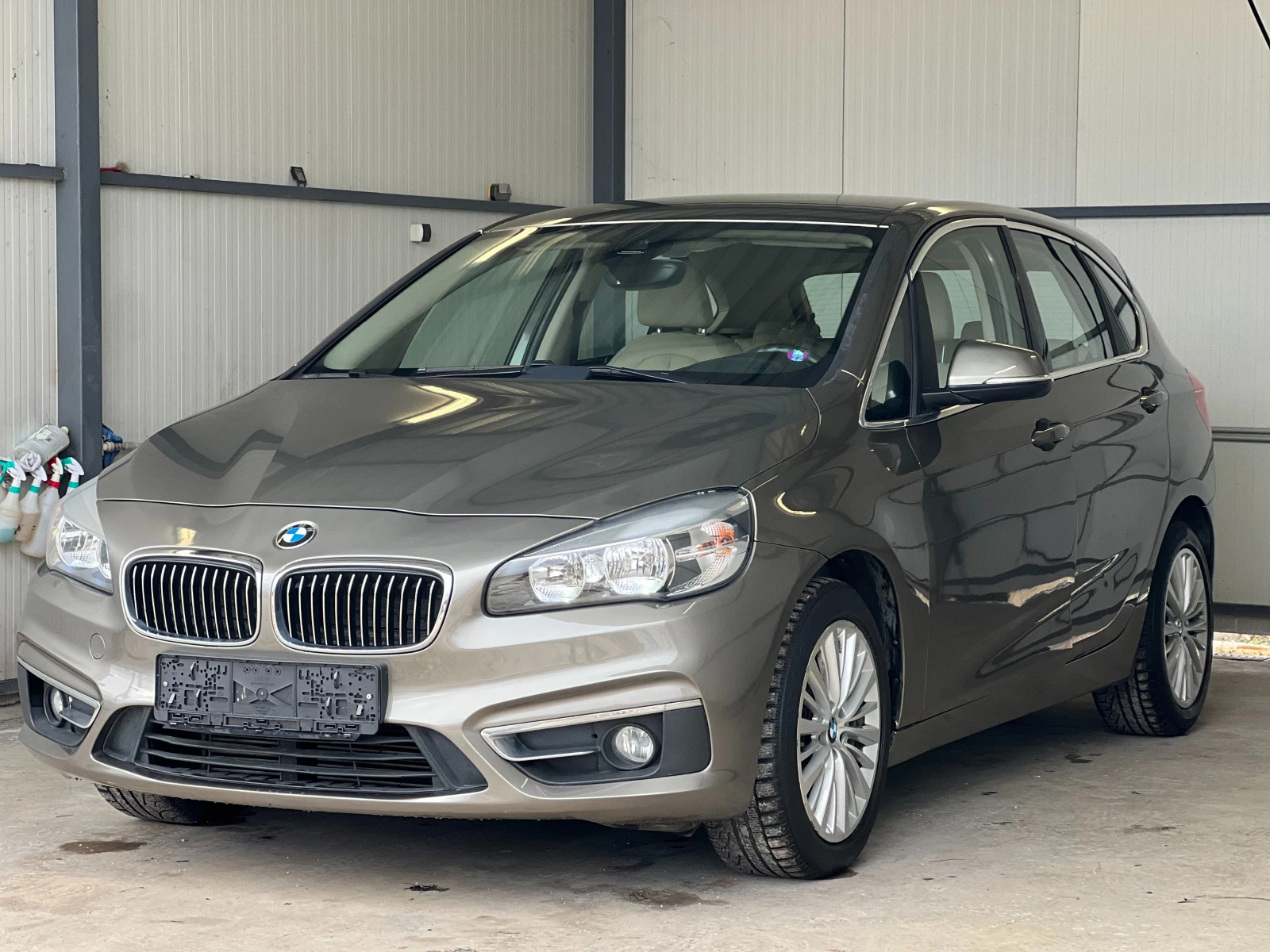 BMW 2 Active Tourer 218i 61000km!!! - изображение 3