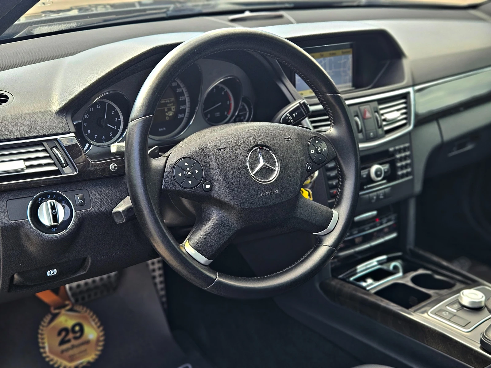 Mercedes-Benz E 350 AMG/NIGHT VISION/DISTRONIC/CAMERA/PANORAMA/LIZING - изображение 10