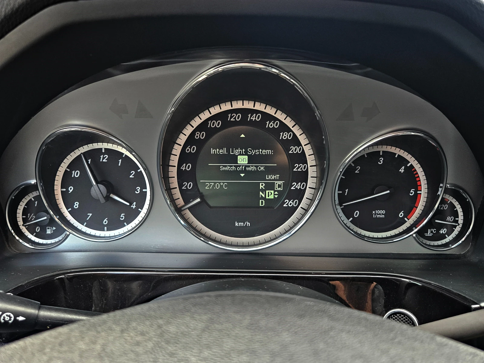 Mercedes-Benz E 350 AMG/NIGHT VISION/DISTRONIC/CAMERA/PANORAMA/LIZING - изображение 9