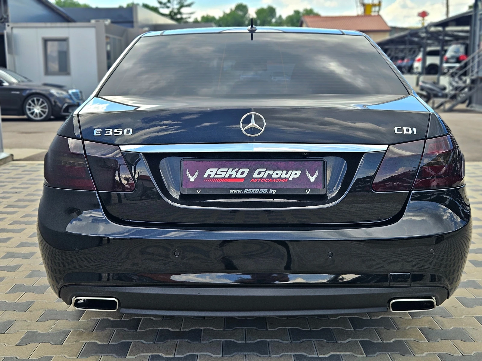 Mercedes-Benz E 350 AMG/NIGHT VISION/DISTRONIC/CAMERA/PANORAMA/LIZING - изображение 6
