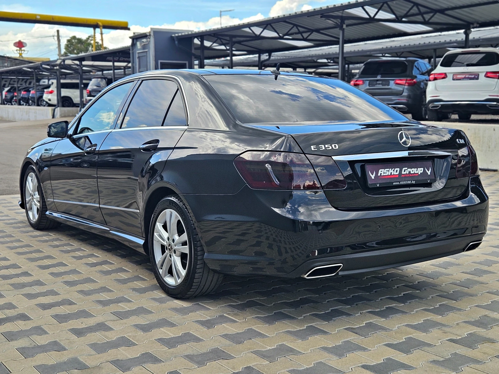 Mercedes-Benz E 350 AMG/NIGHT VISION/DISTRONIC/CAMERA/PANORAMA/LIZING - изображение 7