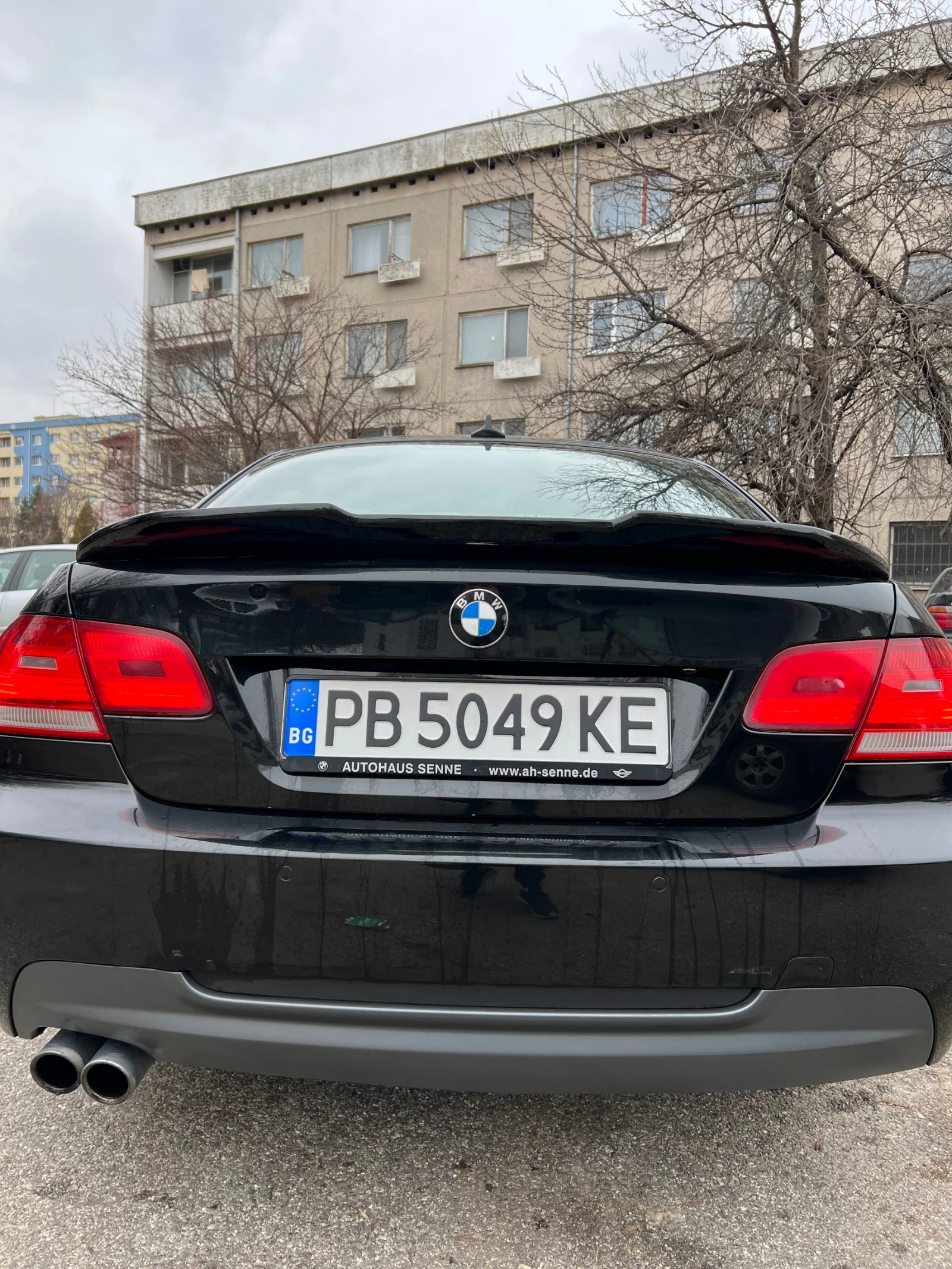 BMW 325 N52B25 Германия / ОЕМ М пакет / Реални км - изображение 10