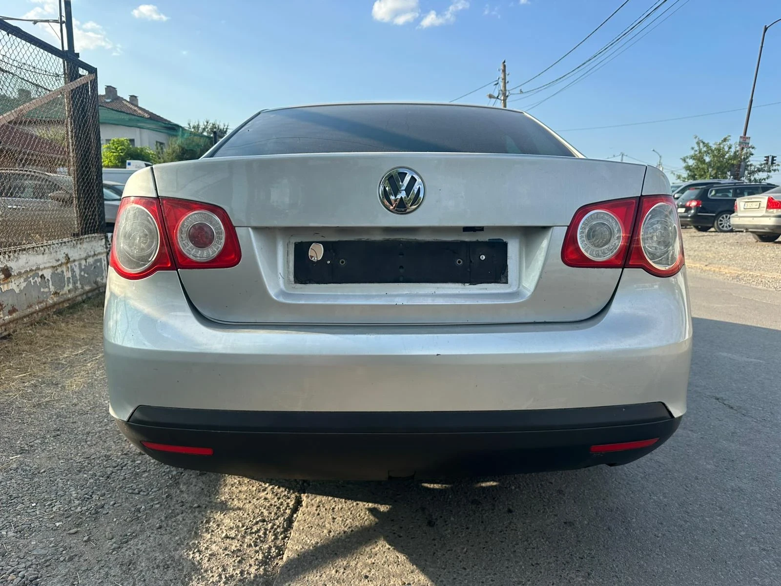 VW Jetta 1, 600 EURO4 - изображение 5