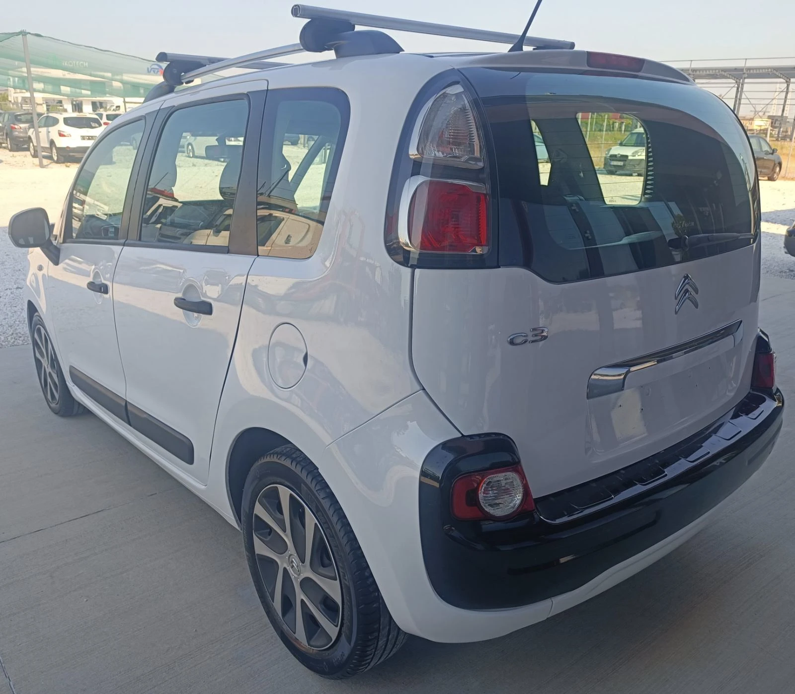 Citroen C3 Picasso 1.6 HDI - изображение 5