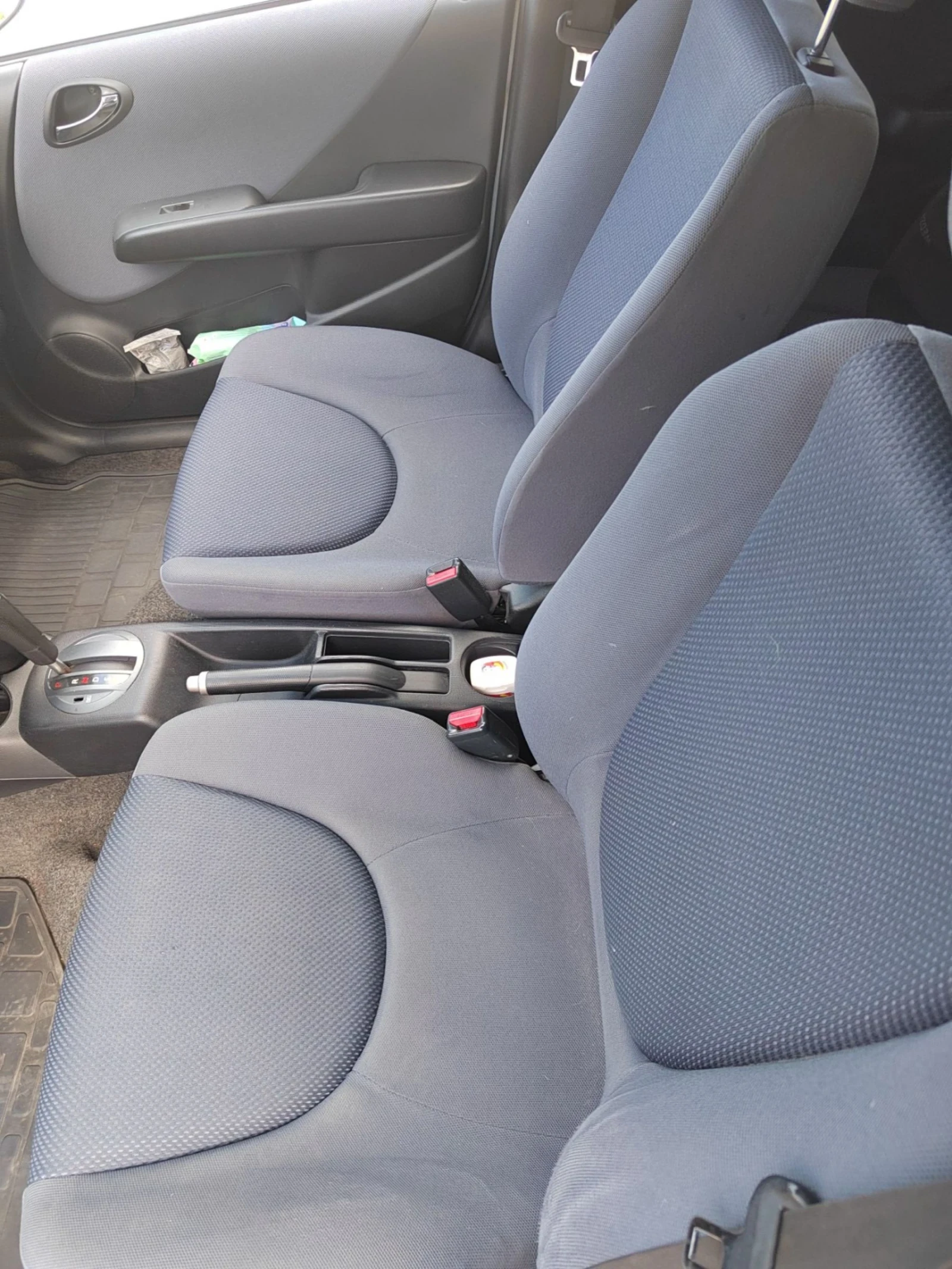 Honda Jazz Автомат/Навигация/Предна и задна камера  - изображение 9