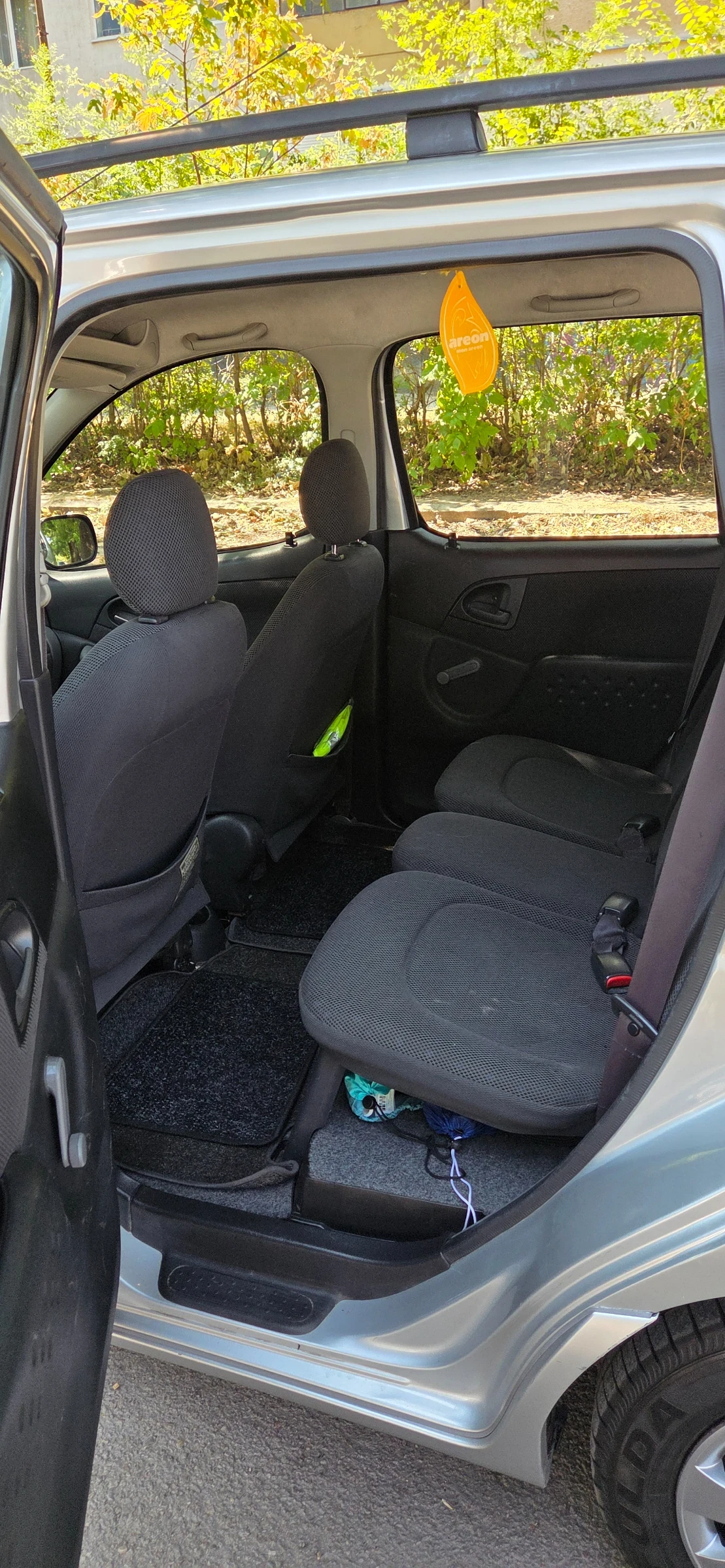 Toyota Yaris verso  - изображение 5