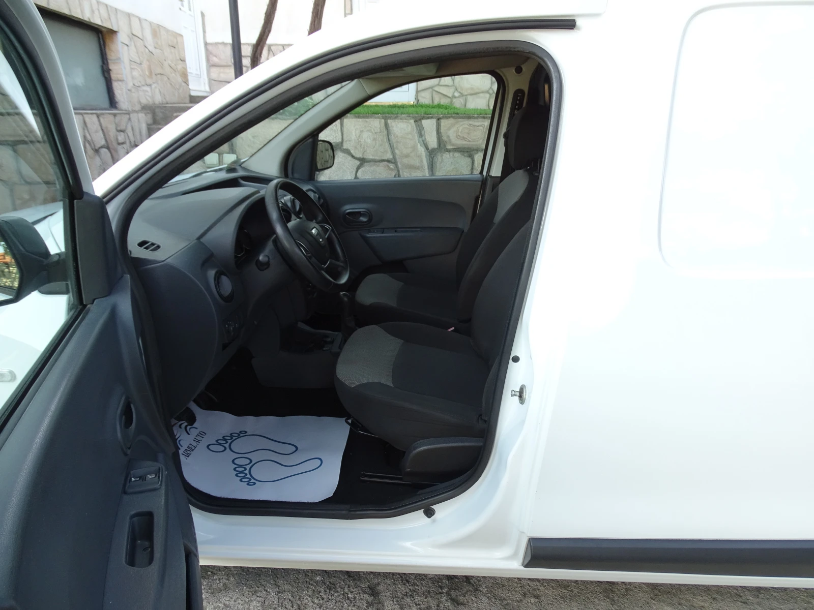 Dacia Dokker 1.6 BENZIN/LPG KLIMA EURO 6 - изображение 10