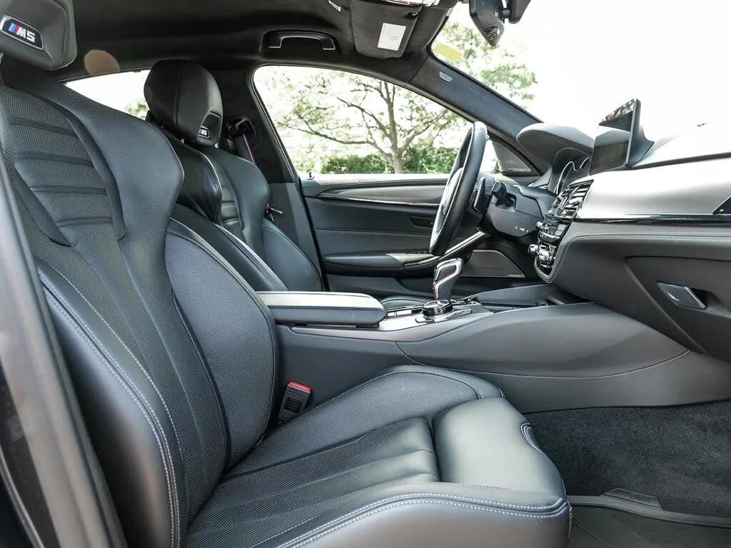 BMW M5 Competition* АвтоКредит* (ЦЕНА ДО БГ) - изображение 8