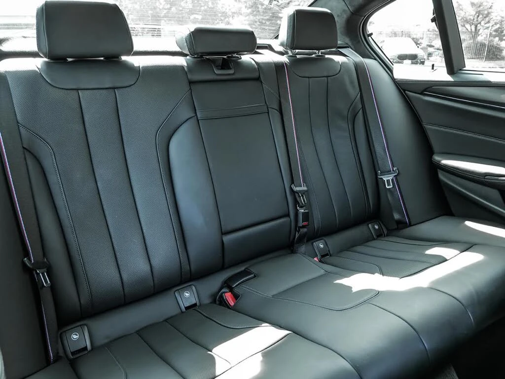 BMW M5 Competition* АвтоКредит* (ЦЕНА ДО БГ) - изображение 9