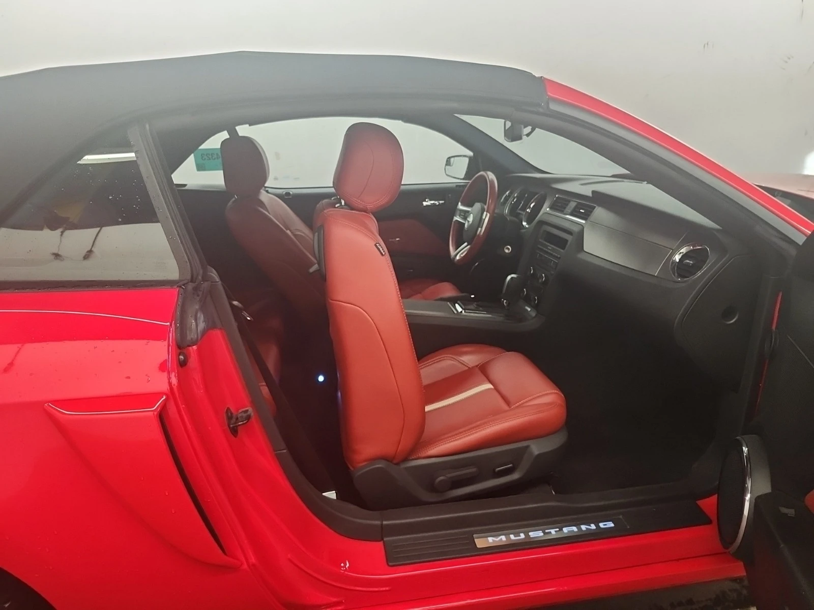 Ford Mustang GT * * CARFAX * *   * *  | Mobile.bg   8