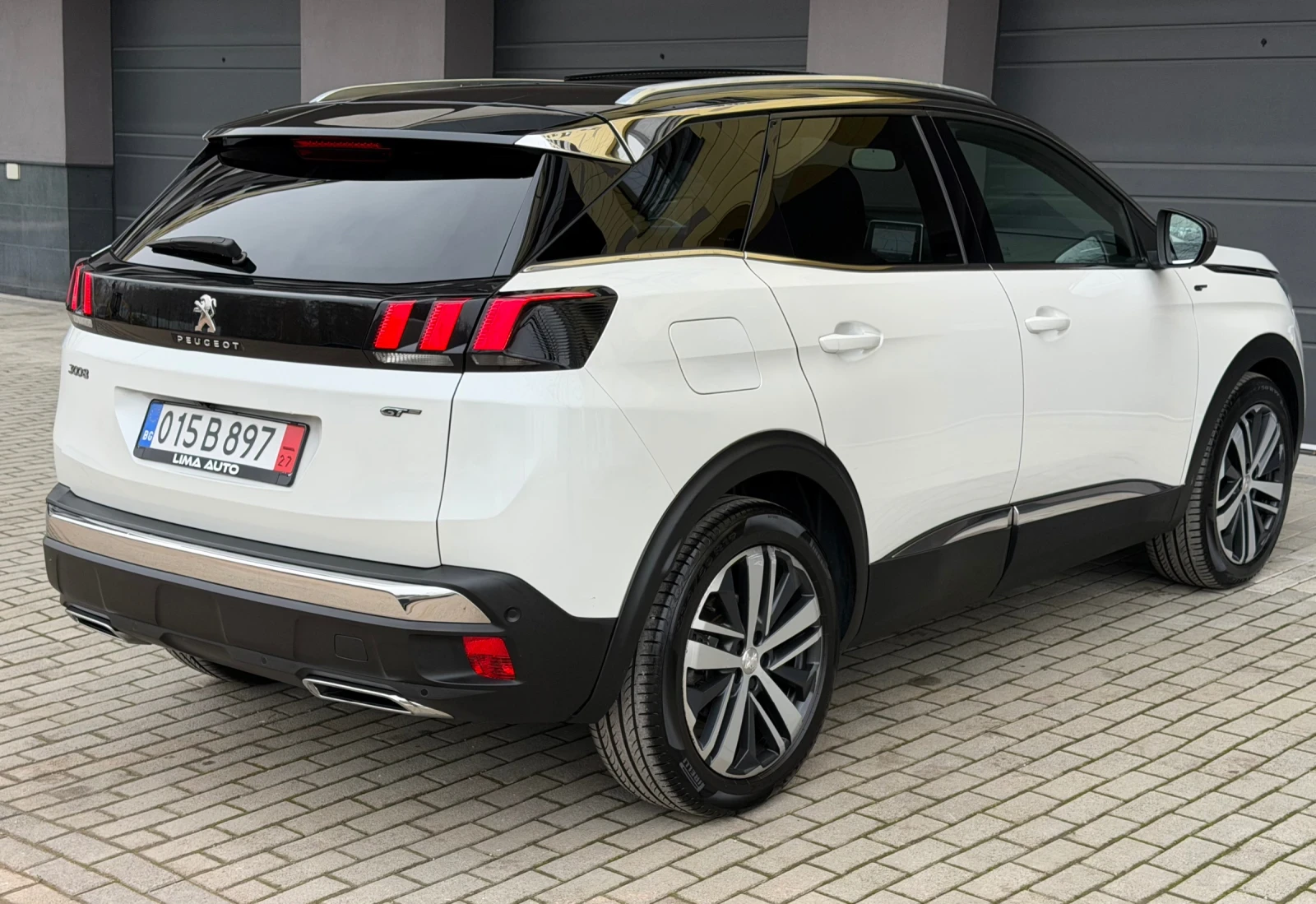 Peugeot 3008 2.0Hdi GT Line / Distronic / Pano / Keyless  - изображение 4