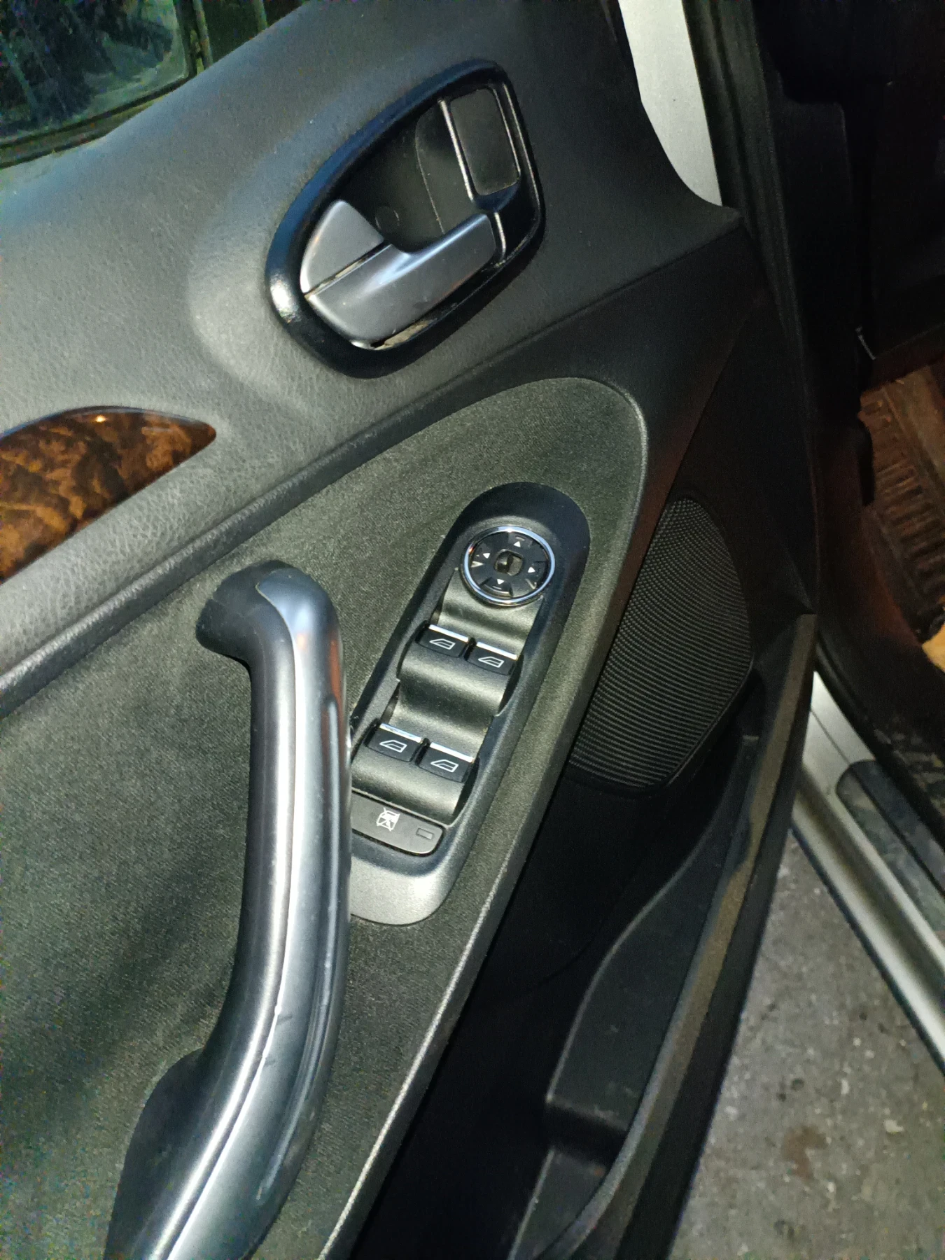 Ford Galaxy 2.3i - изображение 5