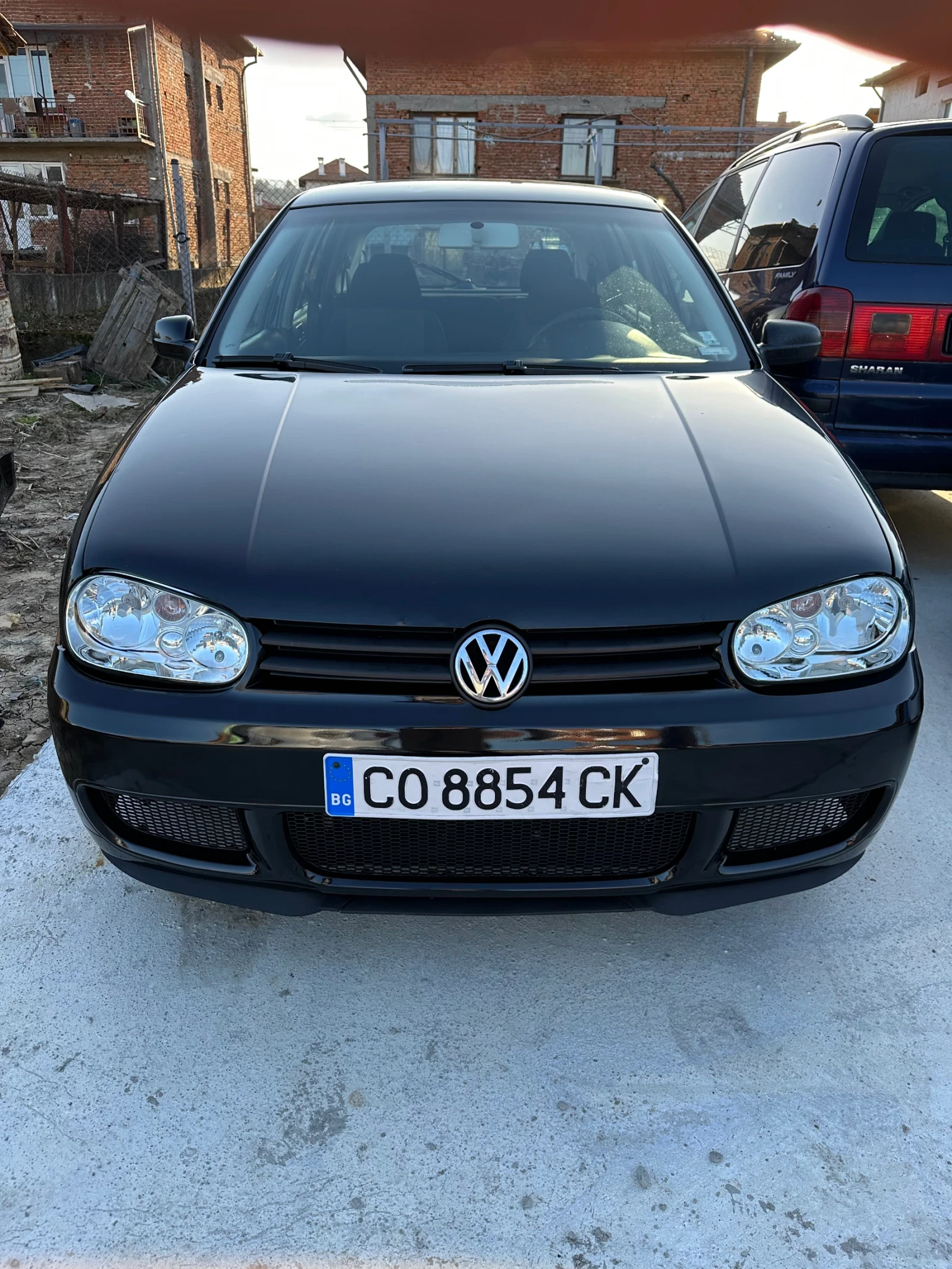 VW Golf 1.9тди 101кс малкия данък ПД, снимка 2 - Автомобили и джипове - 53839179