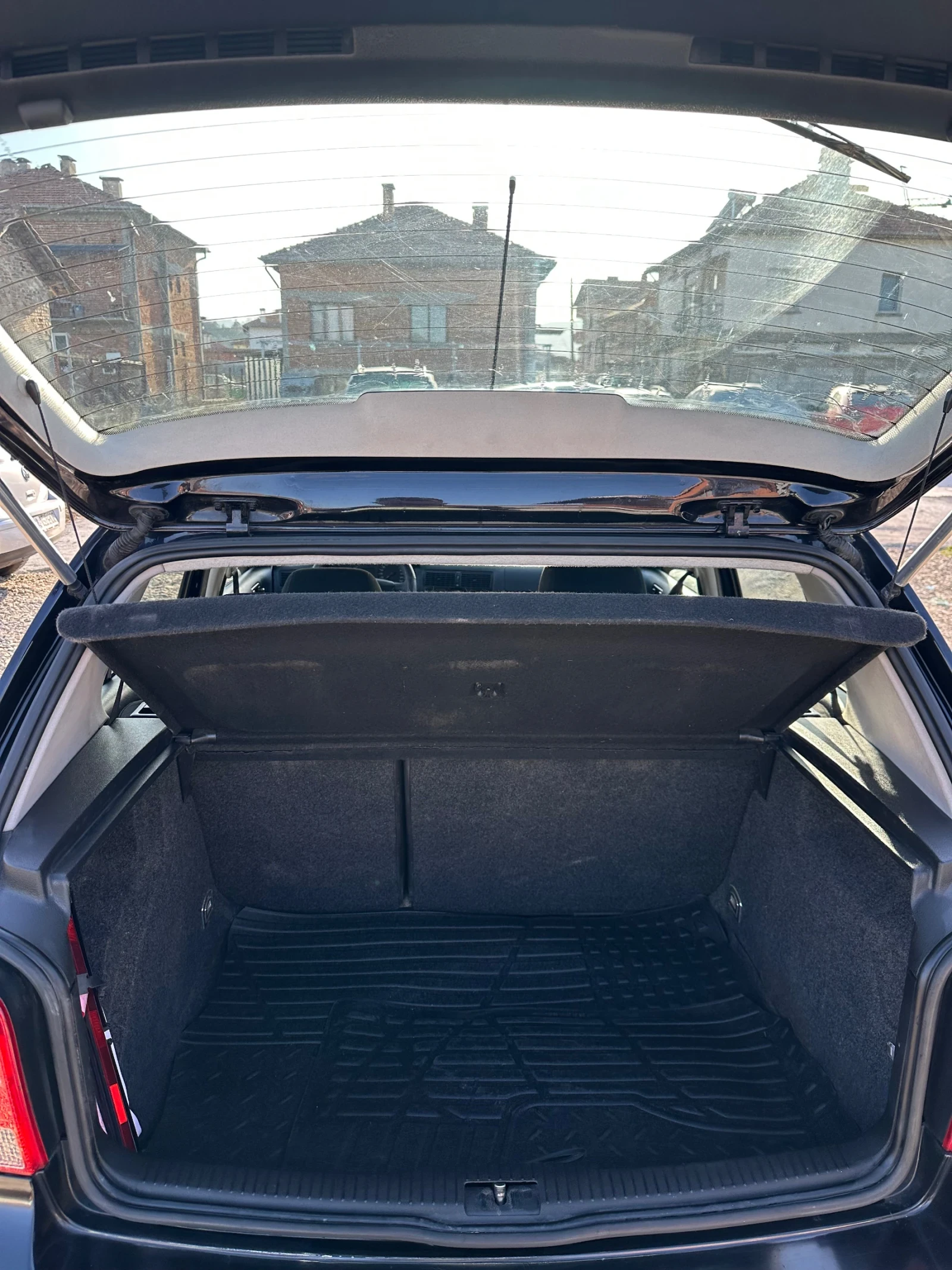 VW Golf 1.9тди 101кс малкия данък ПД, снимка 15 - Автомобили и джипове - 53839179