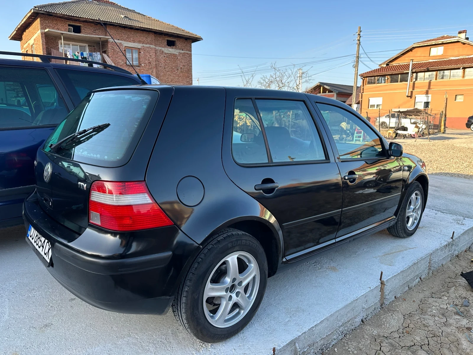 VW Golf 1.9тди 101кс малкия данък ПД, снимка 4 - Автомобили и джипове - 53839179